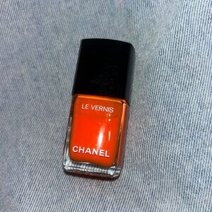 Chanel Le Vernis Nail Polish